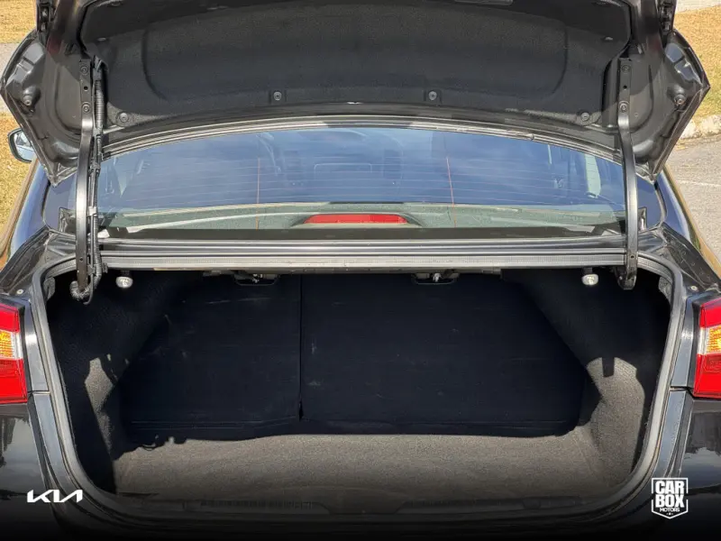 Cerato Sedan - Foto