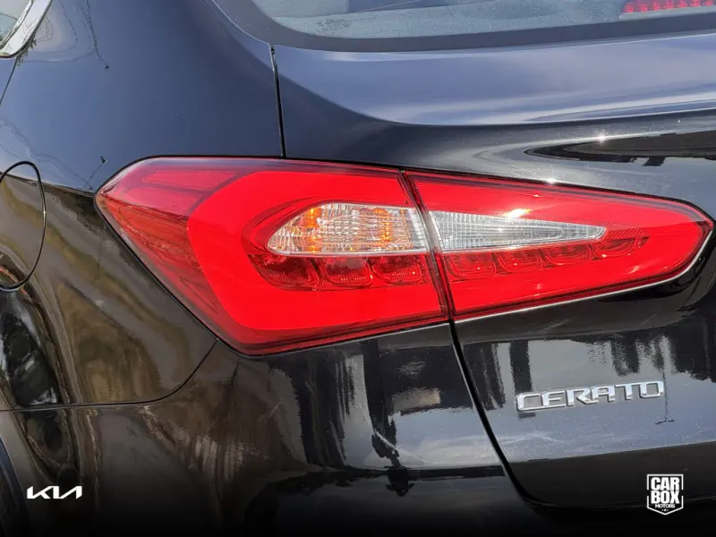 Cerato Sedan - Foto