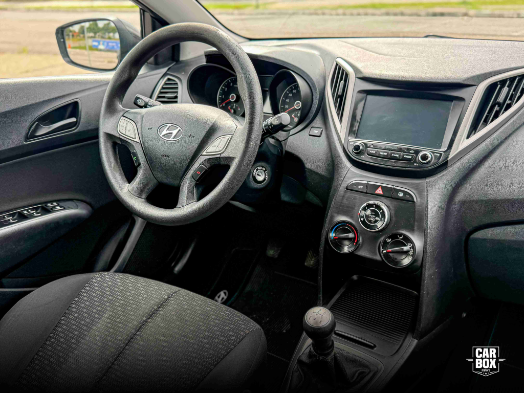 HB 20 Hatch - Foto