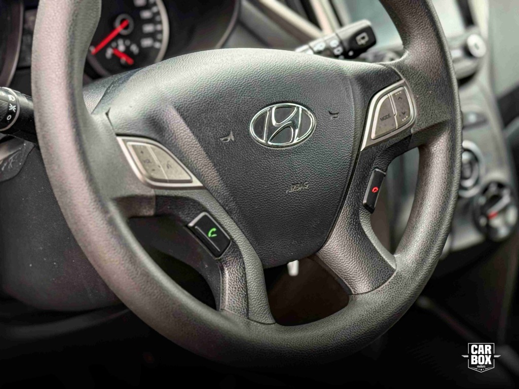 HB 20 Hatch - Foto